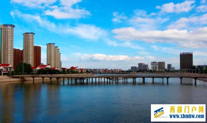 呼和浩特悠久的历史与灿烂的文化,筑起了这座“青...(图4) 呼和浩特悠久的历史与灿烂的文化,筑起了这座“青...(图4)