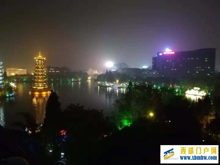 桂林旅游攻略必去景点(推荐这6个)(图12) 桂林旅游攻略必去景点(推荐这6个)(图12)