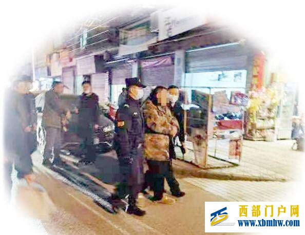 涉案金额过千万,低端白酒灌装成名酒销售,资阳一家三口制假8年被查(图1) 涉案金额过千万,低端白酒灌装成名酒销售,资阳一家三口制假8年被查(图1)