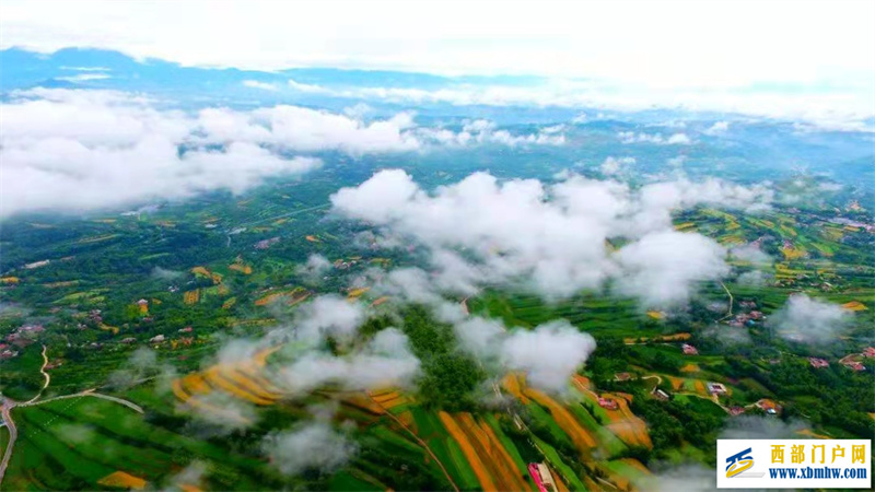 端午游临夏:在临夏的美景包围圈里一泽芳香吧!(图1) 端午游临夏:在临夏的美景包围圈里一泽芳香吧!(图1)
