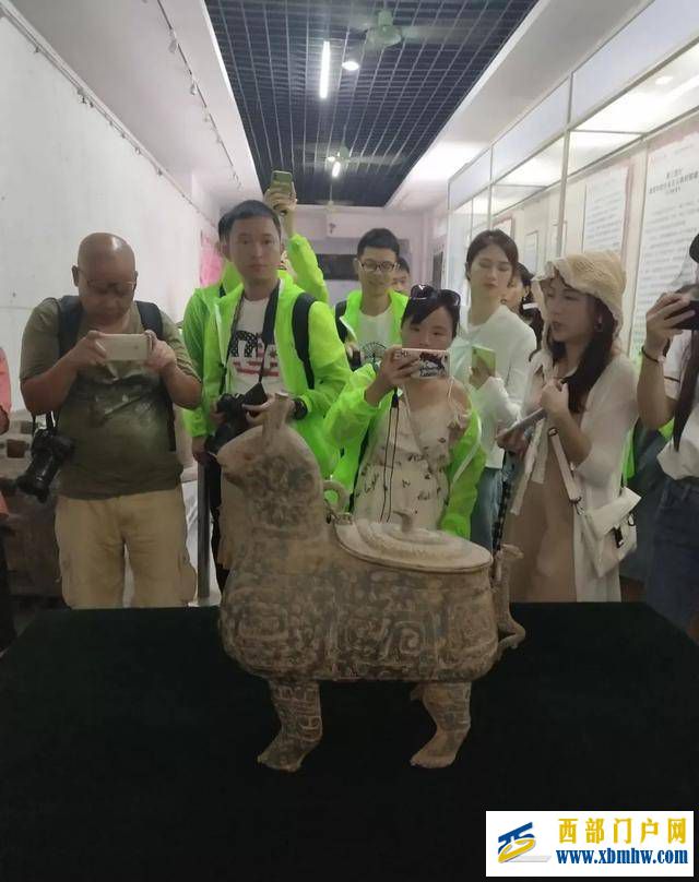 贺州有哪些好看的景点值得一游?(图1) 贺州有哪些好看的景点值得一游?(图1)