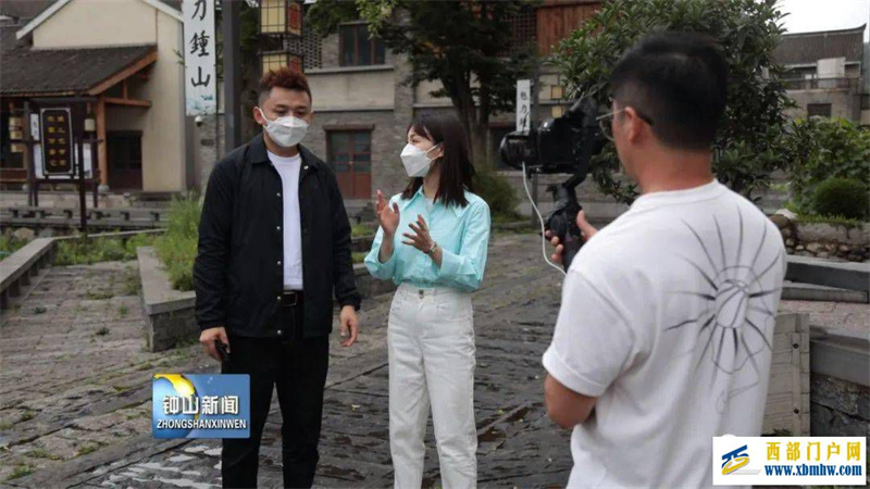 “醉美山水·避暑度假到贵州”大型网络融媒体联动直播走进六盘水(图2) “醉美山水·避暑度假到贵州”大型网络融媒体联动直播走进六盘水(图2)