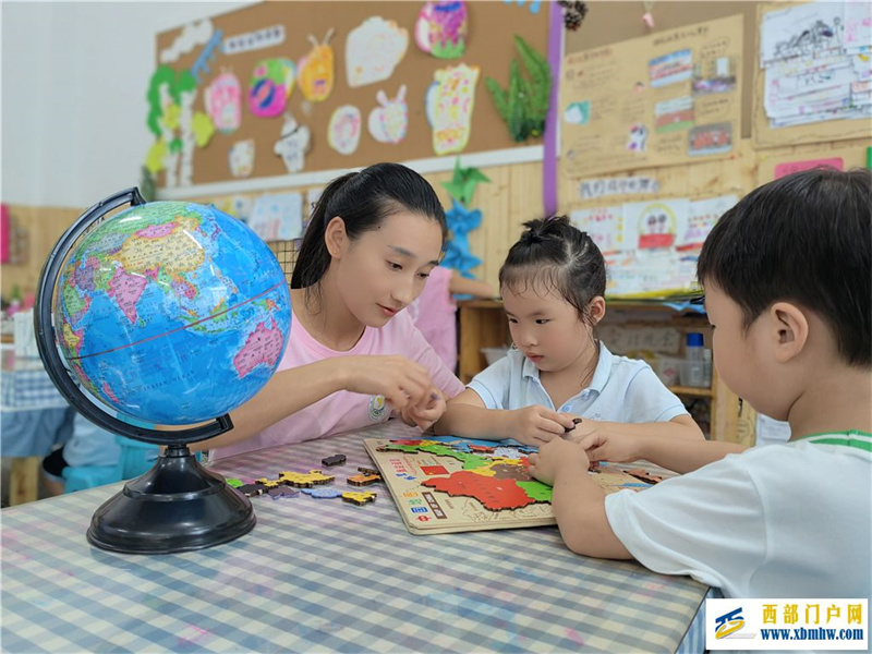 杨燕玲:最美培根铸魂幼教人(图2) 图片2.jpg