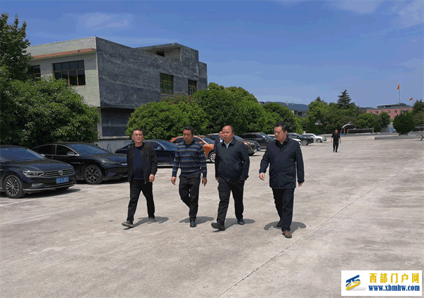 凝心聚力,稳扎稳打,迎接中考(图1) 5555.png